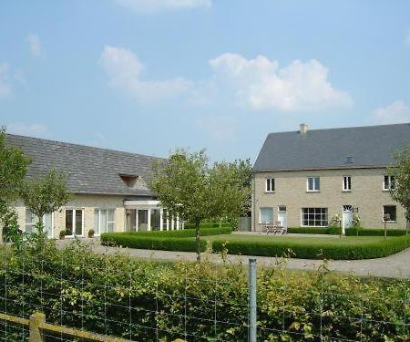 Hotel De Groote Waere Diksmuide Exterior foto